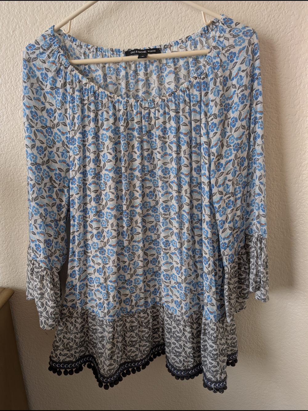 Zac & Rachel Blue and Gray Floral Peasant Tunic